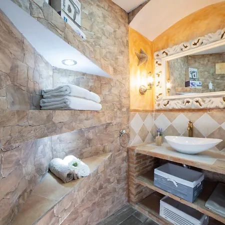 La Veguilla Deluxe Jacuzzi * Alhama de Aragón