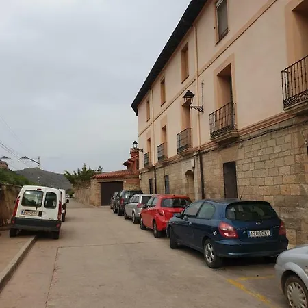 La Veguilla Deluxe Jacuzzi דירה *