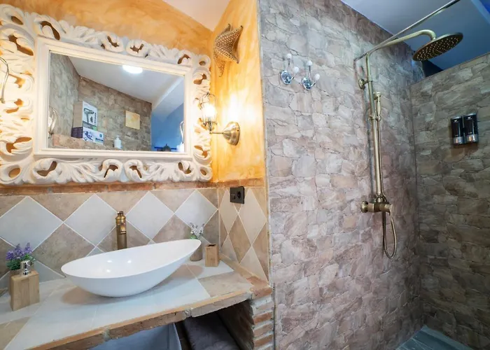 La Veguilla Deluxe Jacuzzi Lägenhet *