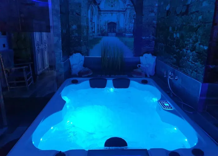 La Veguilla Deluxe Jacuzzi Lägenhet Alhama de Aragón